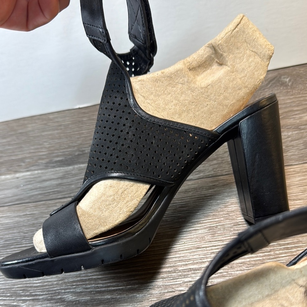 Clarks Black Women's Heeled Sandals size 10 (b222) - Picture 6 of 8